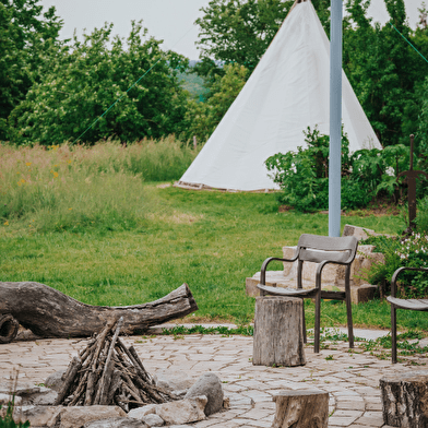 Tipis Connexion et Résonance