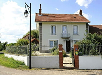 La Roseraie - PONTOUX