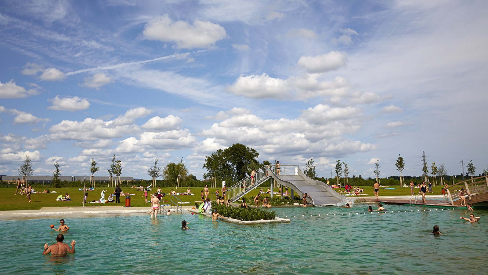 Beaune Côté Plage : baignade naturelle et loisirs aquatiques